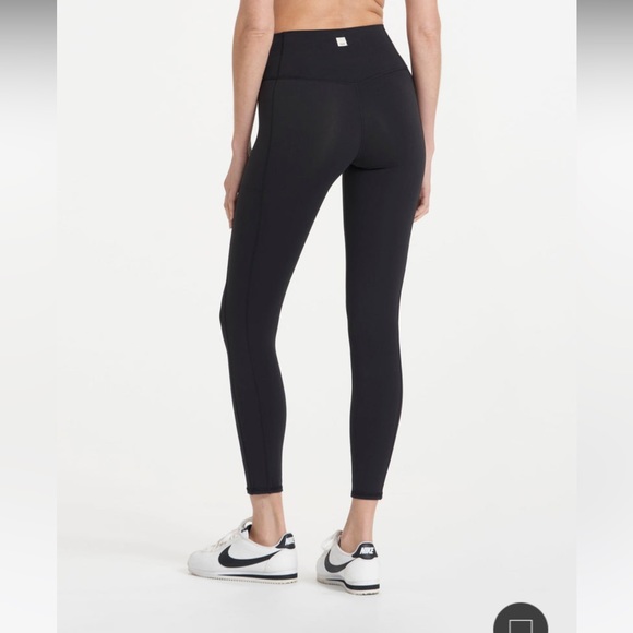 Vuori Pants - Vuori Studio Pocket Leggings, small